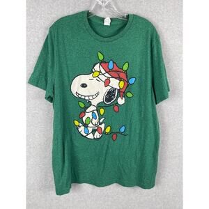 Peanuts Snoopy T Shirt Men's Size XL Green Christmas Lights‎ Large Graphic